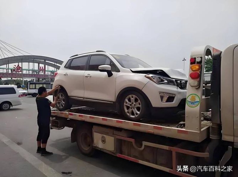 汽车拖车服务:掌握必备技巧保证出行无忧